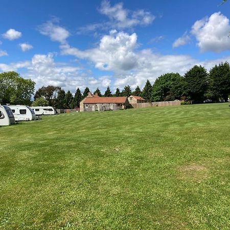 Bank Top Camping-North York Moors With Pitches For Caravans, Camper Vans And Tents Otel Pickering Dış mekan fotoğraf