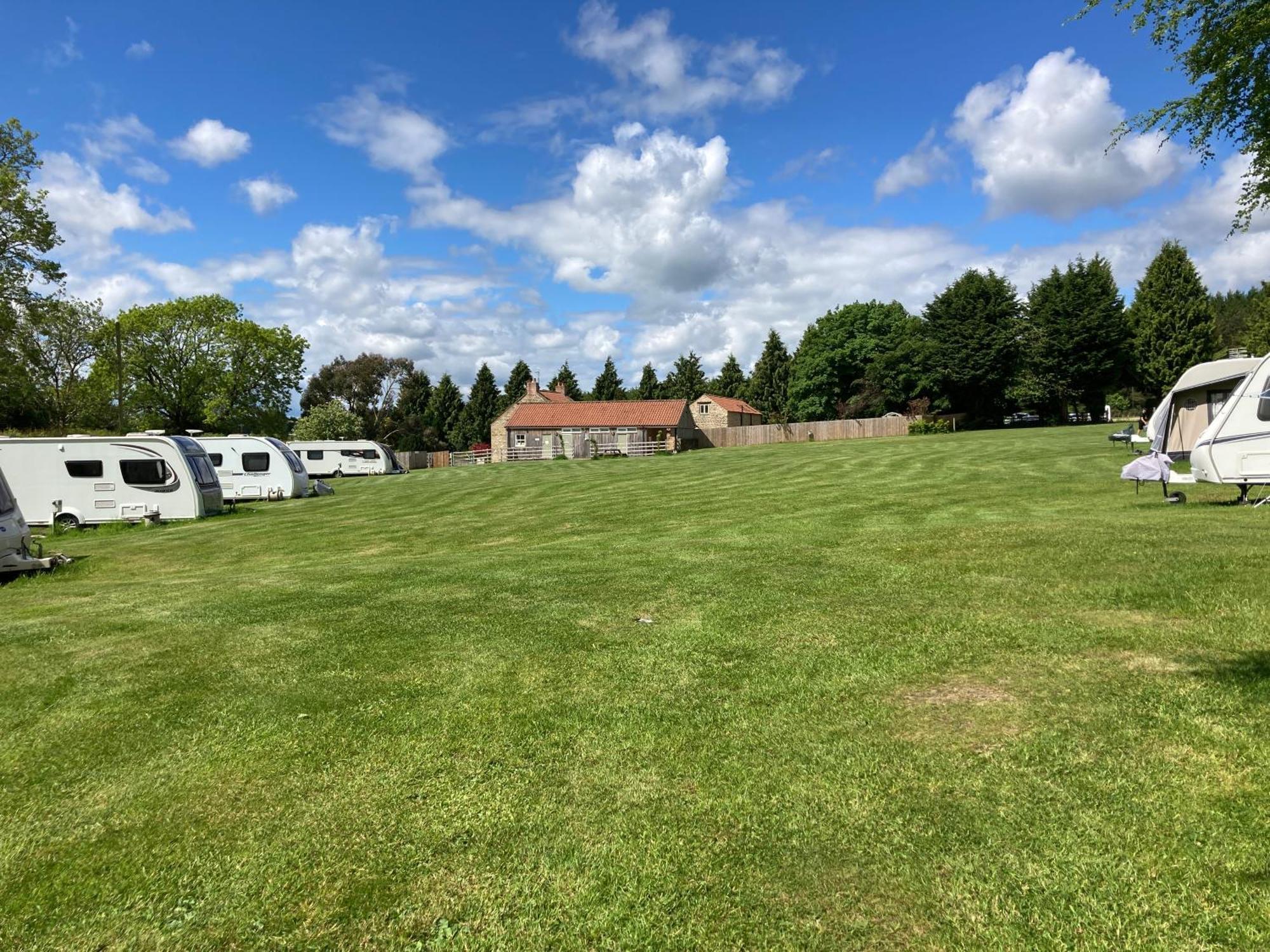 Bank Top Camping-North York Moors With Pitches For Caravans, Camper Vans And Tents Otel Pickering Dış mekan fotoğraf