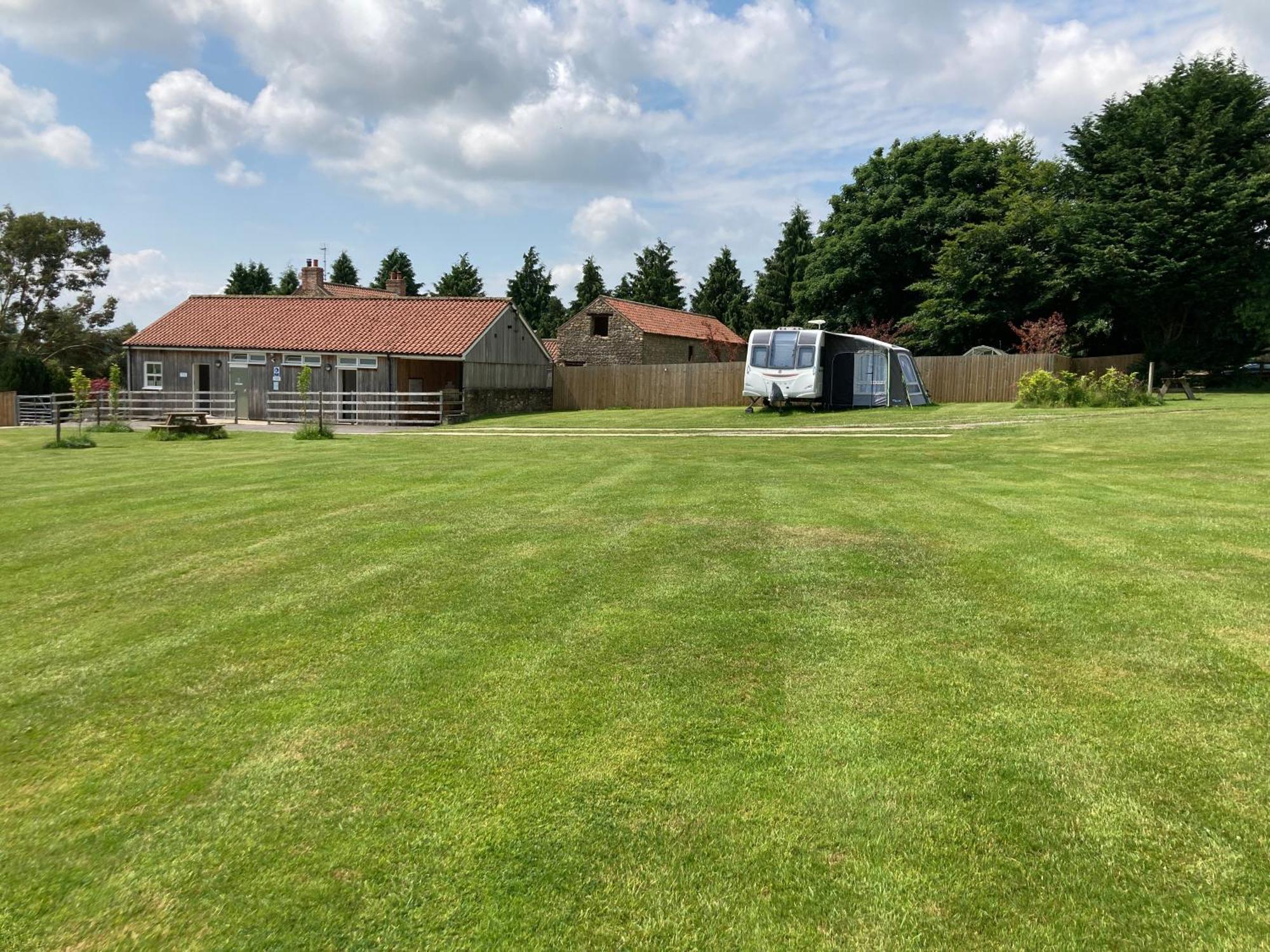Bank Top Camping-North York Moors With Pitches For Caravans, Camper Vans And Tents Otel Pickering Oda fotoğraf